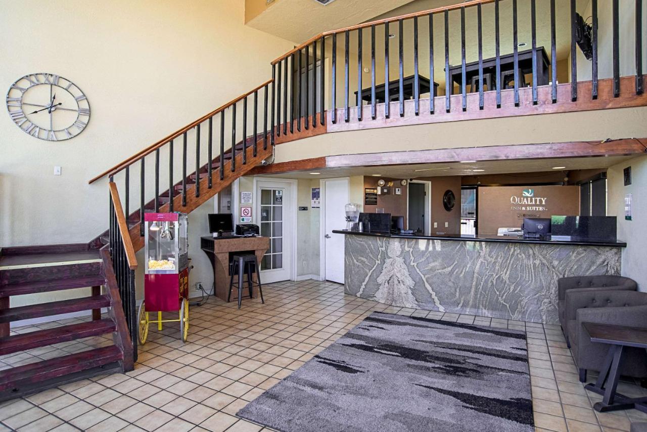 Quality Inn & Suites Phoenix Nw - Sun City Youngtown Eksteriør bilde